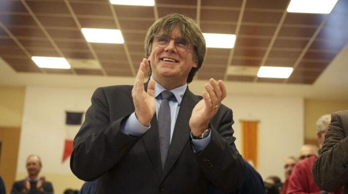Puigdemont, sonriente tras la aprobación de la Ley de Amnistía